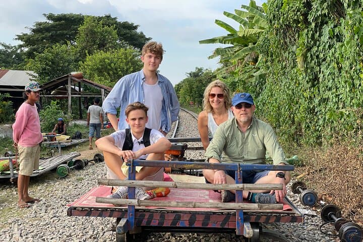 Battambang Full-Day Bike, Bamboo Train & Phnom Sampov Bat Cave Tour photo 4