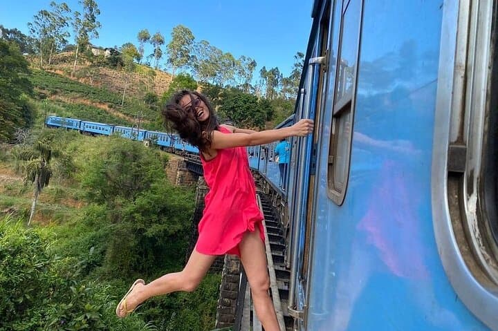 Ella to Kandy Scenic Train: Hill-Country Rail Journey with Reserved Seats photo 2