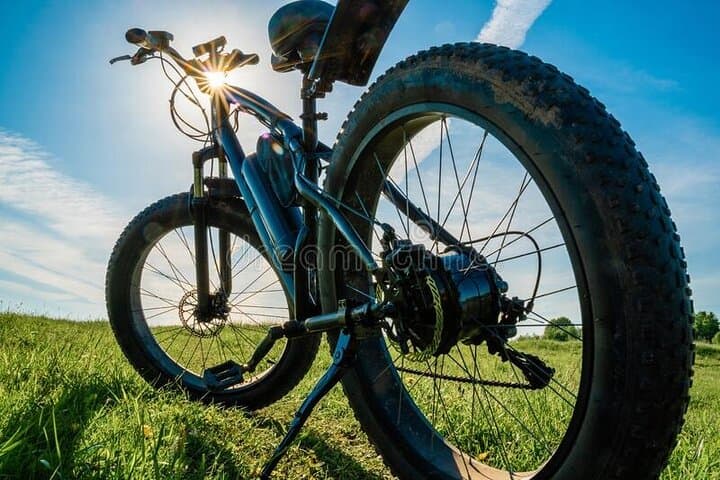 Cave Point E-Bike Tour: Lake Michigan Cliffs & Whitefish Dunes Ride photo 5