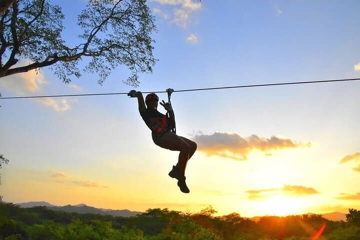 Tamarindo Zipline Adventure: Sunset & Night Tree-Top Course