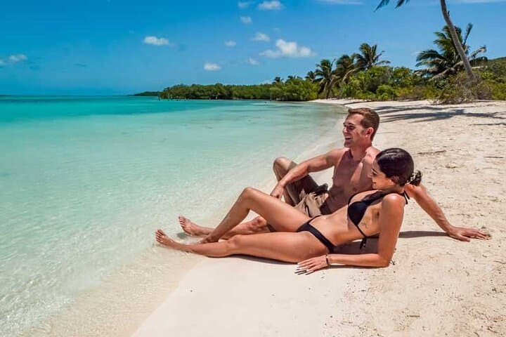 Full-Day Isla Contoy Sailing Nature Experience from Cancun to Isla Mujeres
