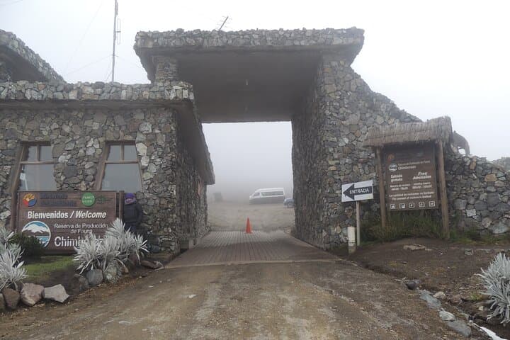 Chimborazo Day Tour from Riobamba — Hermanos Carrel to Whymper & Condor Cocha photo 3