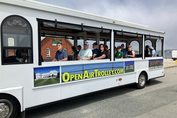 Newport Open-Air Trolley: Gilded Age Mansions, Cliff Walk & Ocean Drive