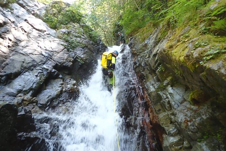Waterfall Rappelling Canyoneering Near Seattle: Guided Wild Sky Falls with Photo Package photo 5