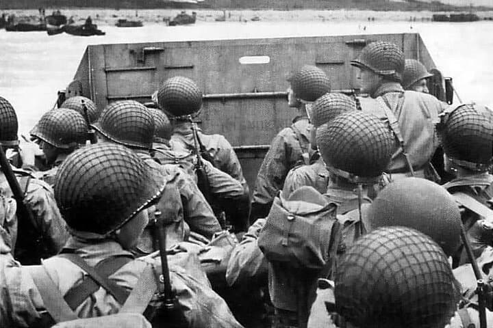 Explore the Historic Shores: Normandy D-Day Tour from Paris photo 3
