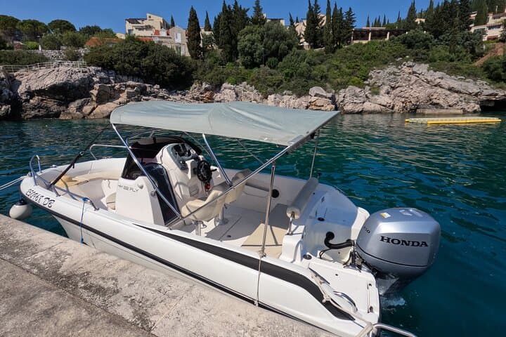 Self-Drive Elaphiti Islands: Rent a Speedboat in Dubrovnik
