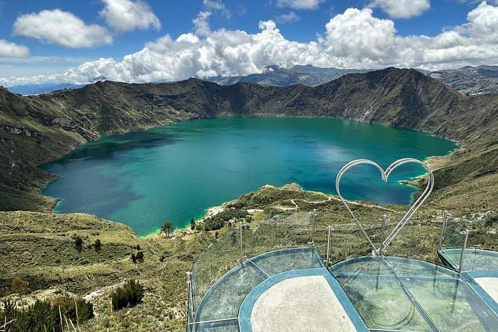 Quilotoa Lagoon Day Trip from Quito: Hike the Crater and Kayak the Emerald Lake photo 2