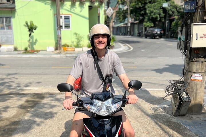 Ha Giang 3-Day Motorbike Loop — Ma Pi Leng, Dong Van & Du Gia photo 5
