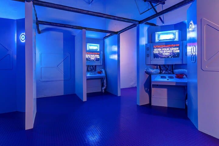 A Traitor Among Us: PvP Escape Game in Palm Springs — Private Group Experience photo 2