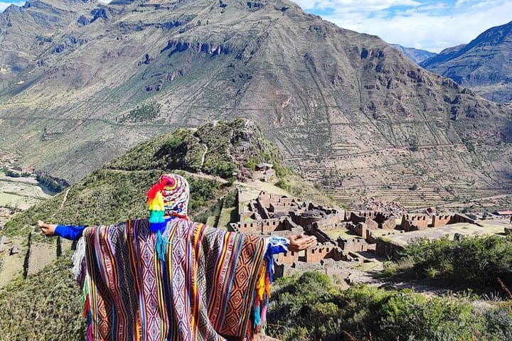 Sunrise at Machu Picchu: 2-Day Sacred Valley Tour from Cusco photo 4