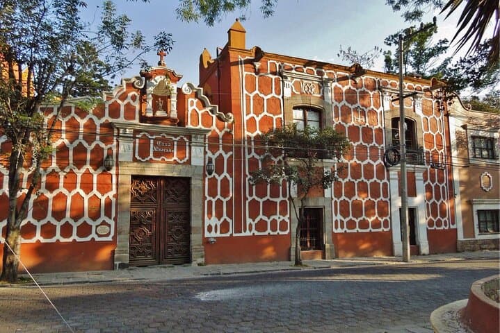 Coyoacán Scavenger Hunt: Self-Guided Mexico City Walking Tour photo 5