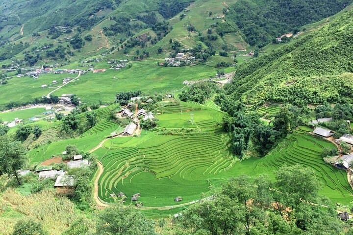 Sapa Budget Trek: 2-Day Homestay & Rice Terrace Hike from Hanoi photo 5