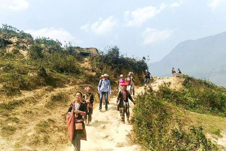 Sapa 2-Day Trek: Muong Hoa Valley Homestay from Y Linh Ho to Ta Van photo 5