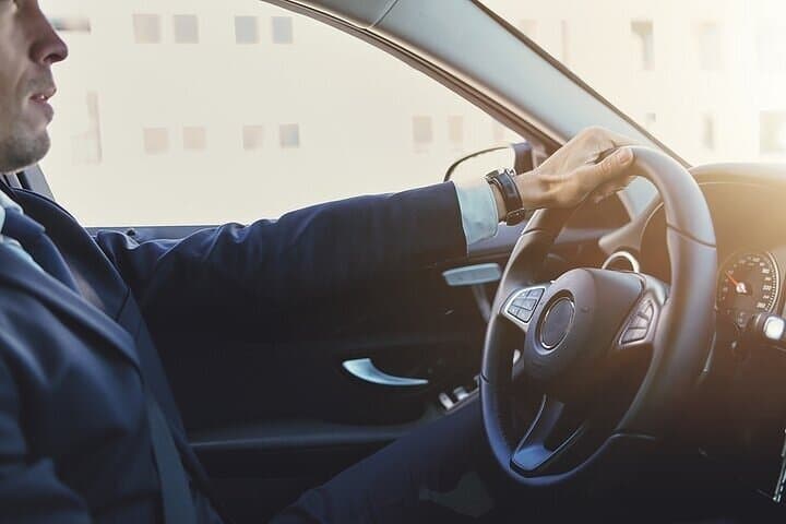 Private Transfer from Abu Dhabi Airport (AUH) to City Center — Reliable Door-to-Door Ride photo 5