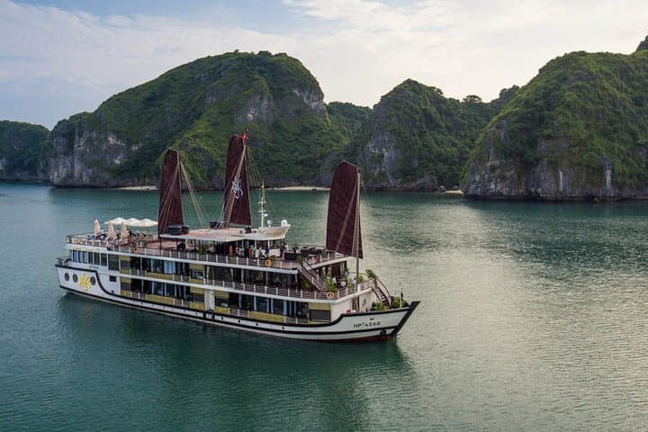 Lan Ha Bay Orchid Cruise: 2-Day, 1-Night Luxury Cruise from Ha Long photo 1