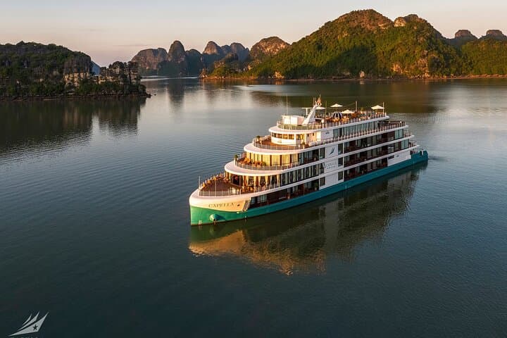 Capella Cruise: 3-Day Luxury Overnight in Ha Long & Lan Ha Bay photo 1