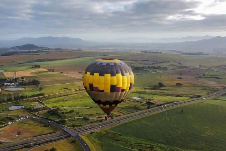 Sunrise Hot Air Balloon Ride in Stellenbosch Cape Winelands