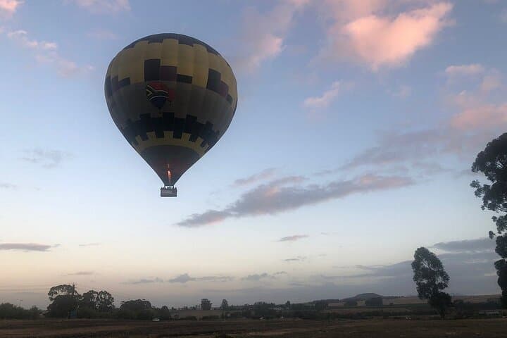 Sunrise Hot Air Balloon Ride in Stellenbosch Cape Winelands photo 5