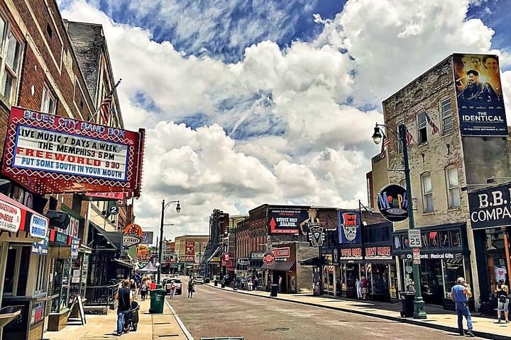 Memphis Scavenger Hunt Walking Tour — Self-Guided Downtown Game & History