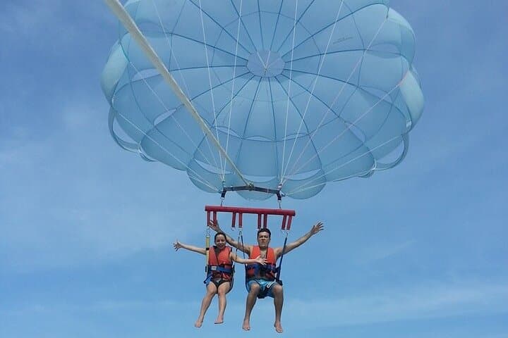 Bali Jet Ski and Parasailing in Tanjung Benoa: Quick Ocean Thrill with Private Pickup photo 3