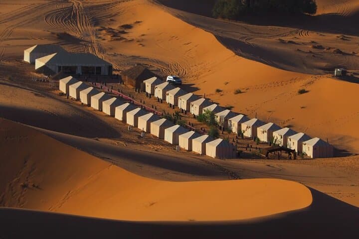 Merzouga Desert Overnight Camel Trek and Sandboarding in Erg Chebbi