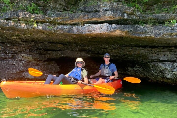 Paddle Through Door County’s Cave Point Sea Caves: A Guided Kayak Tour photo 5