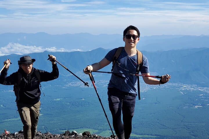 Private Mt. Fuji Trek to the 7th Station — Day Trek from Tokyo photo 2