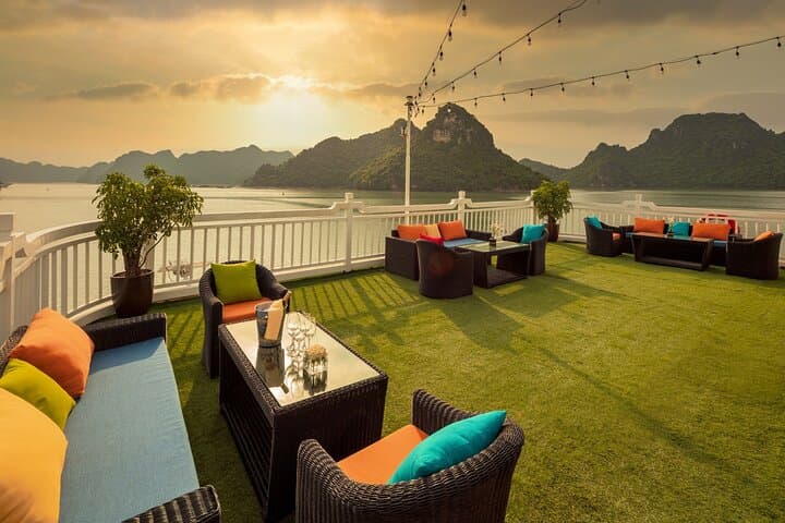 Le Journey Luxury Cruise: 2D1N All-Inclusive Lan Ha Bay Escape photo 3