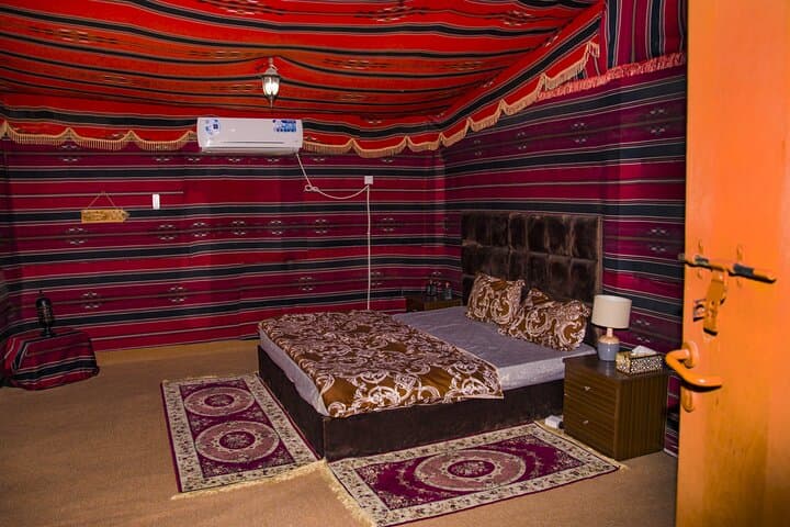 Overnight Camel Caravan in Dubai's Red Dunes: Bedouin Camp, BBQ & Sunrise Trek