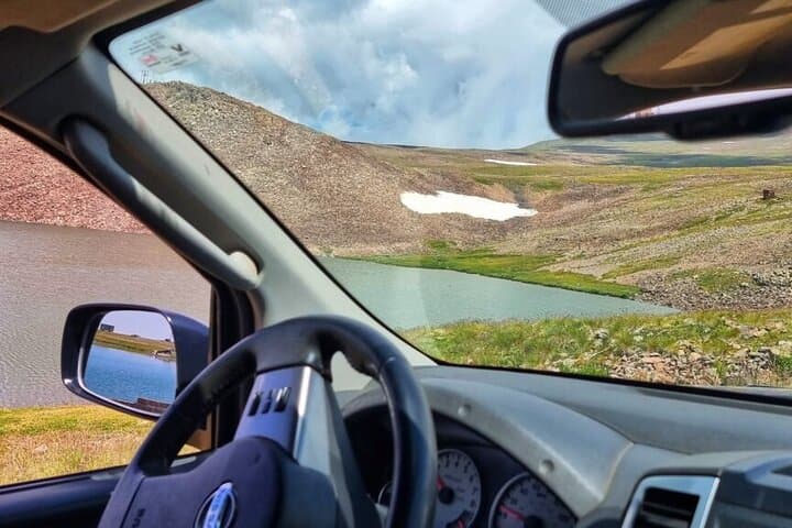 Self-Drive Armenia: 8-Day SUV Tour from Yerevan to Sevan and Dilijan