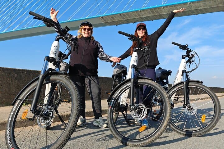 Honfleur E-Bike Tour: 3-Hour Landmarks and Hidden Gems of Normandy photo 2