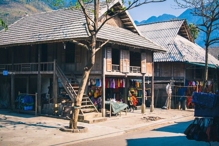 Mai Chau Valley 2-Day Bike & Trek from Hanoi: Rice Terraces, Thai Homestays and Village Life photo 4