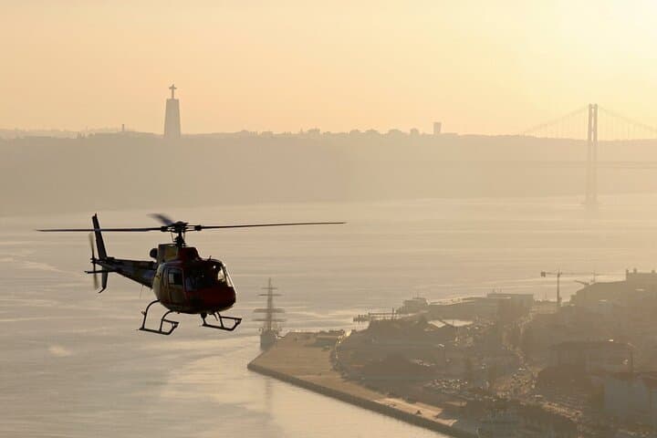 Private Helicopter Tour Over Lisbon: Tagus, Belém & 25 de Abril Views
