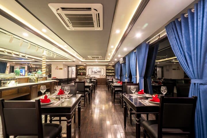 3-Day Rosa Cruise: Luxury Halong & Lan Ha Bay Cruise from Hanoi photo 2