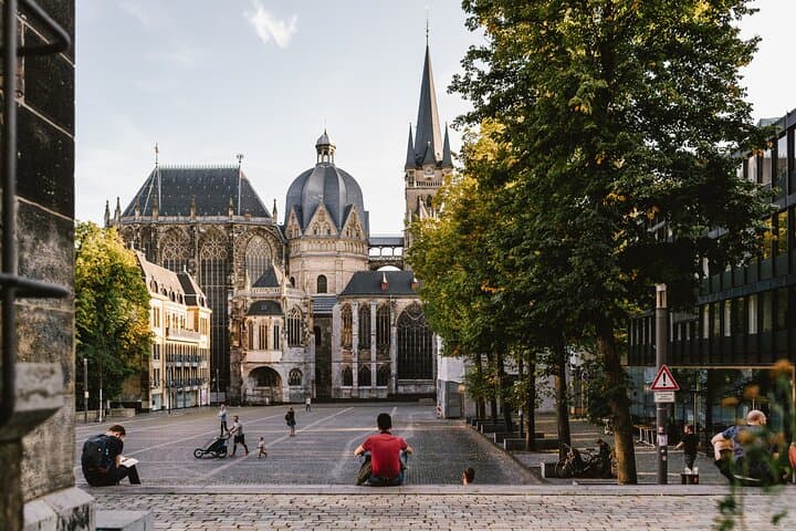 Aachen Old Town Walking Tour (English) — 90-Min Public Walk