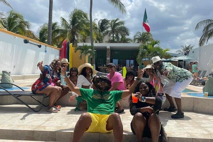 Beach House Break: 4-Hour Private Beach Club with Open Bar near Progreso photo 2