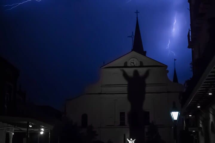 Ghost Bus Tour: Audio-Guided Haunted History of New Orleans photo 2