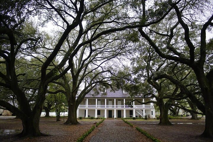 Whitney Plantation Tour from New Orleans — Audio-Guided Visit with Transportation