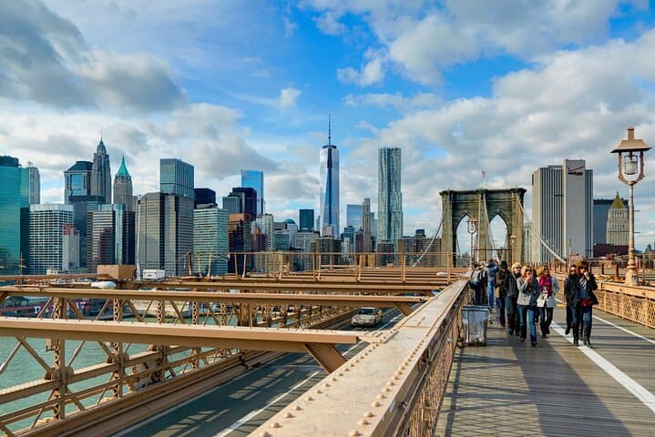 Half-Day Private New York City Tour — Battery Park to Brooklyn Bridge photo 3