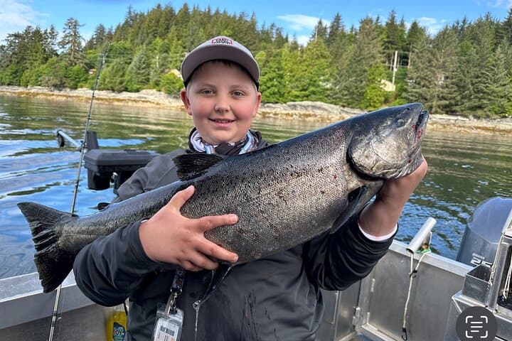 Ketchikan Private Halibut & Salmon Fishing Charter — 4–6 Hour Guided Trip photo 5