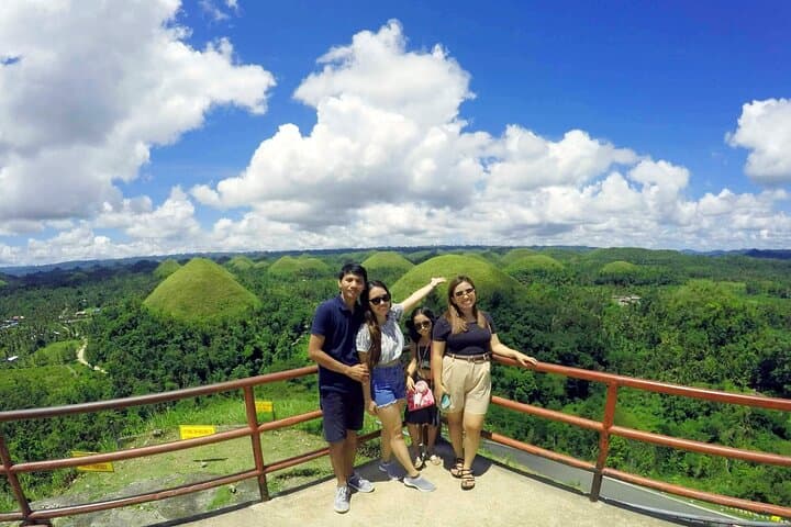 Bohol Chocolate Hills & Tarsier Private Day Tour with Loboc River Cruise photo 6