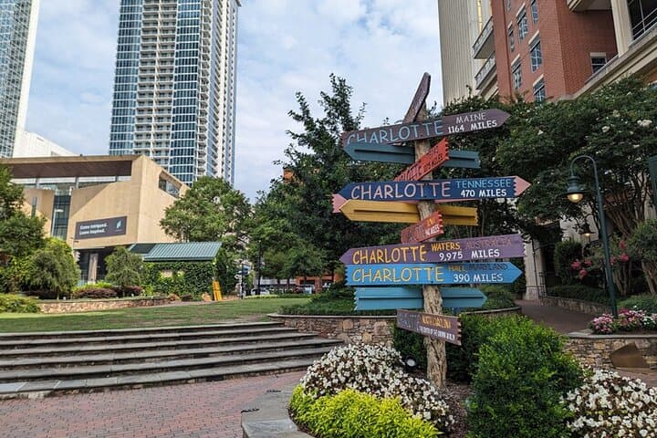 Charlotte Scavenger Hunt: Self-Guided Downtown Walking Tour & Urban Puzzle Game