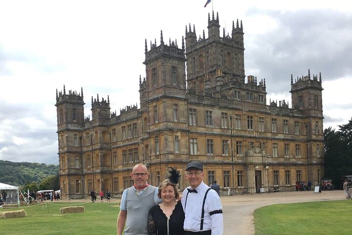 Downton Abbey Private Full-Day Cotswolds Tour from London
