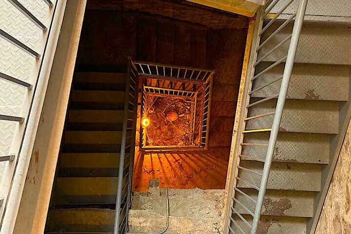 Cincinnati Cellars and Saloons Sunday Brunch Tour: Moerlein to Over-the-Rhine photo 1