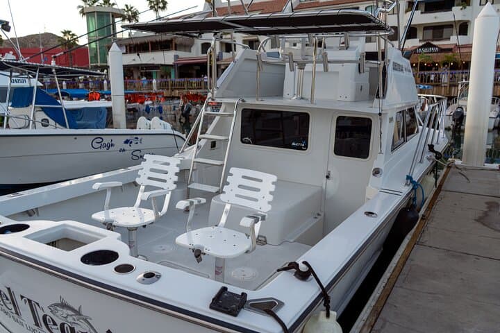 Private Luxury Yacht Charter in Cabo San Lucas - 2-Hour Bay Cruise photo 4