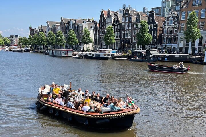 Luxury Amsterdam Canal Cruise With Unlimited Beer & Wine photo 6