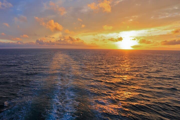 Spectacular Sunset Cruise on Destin's Emerald Coast photo 2