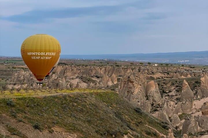 Private Hot Air Balloon Over Cat Valley: 1-Hour Flight Among Cappadocia's Fairy Chimneys photo 6