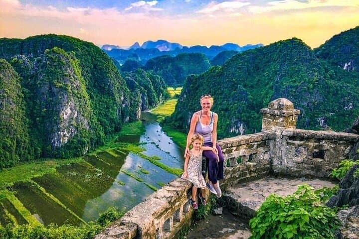 Luxury Full-Day Bai Dinh, Trang An & Mua Cave from Hanoi photo 6