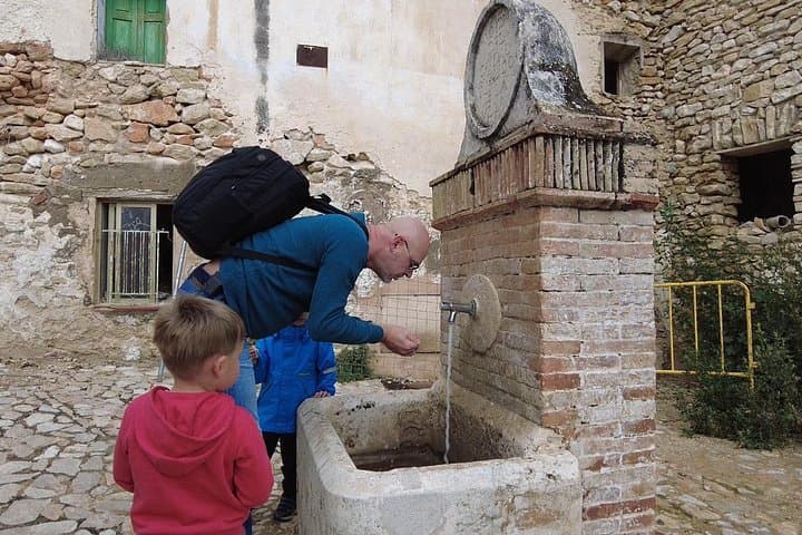 Private Luxury Tour: Bocairent Caves & Xàtiva Castles — Full-Day from Benidorm photo 1